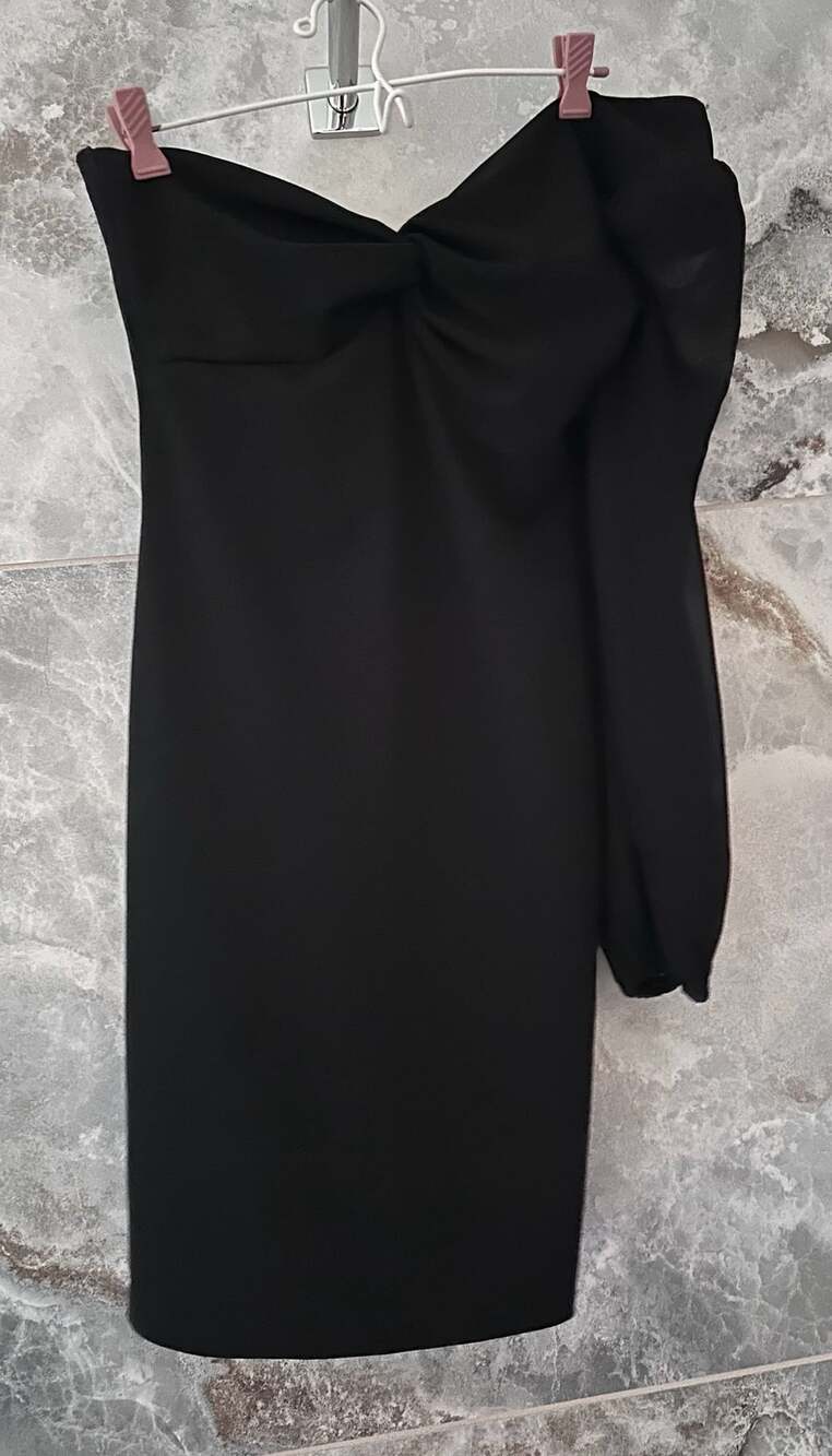 Fashion Nova Asymmetrical Black Dress Small